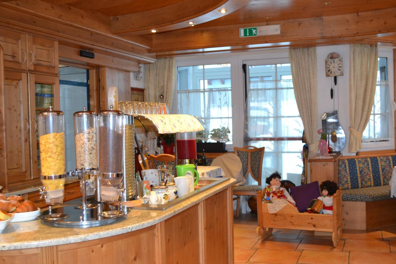 Cesa Rotic Hotel Val Di Fassa Buitenkant foto